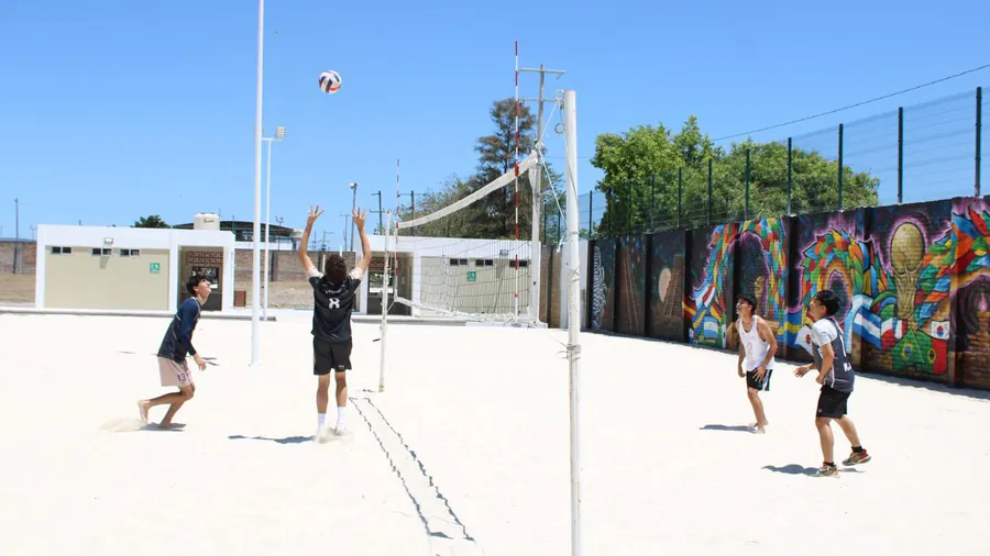 Inauguran modernas instalaciones deportivas en Tepic